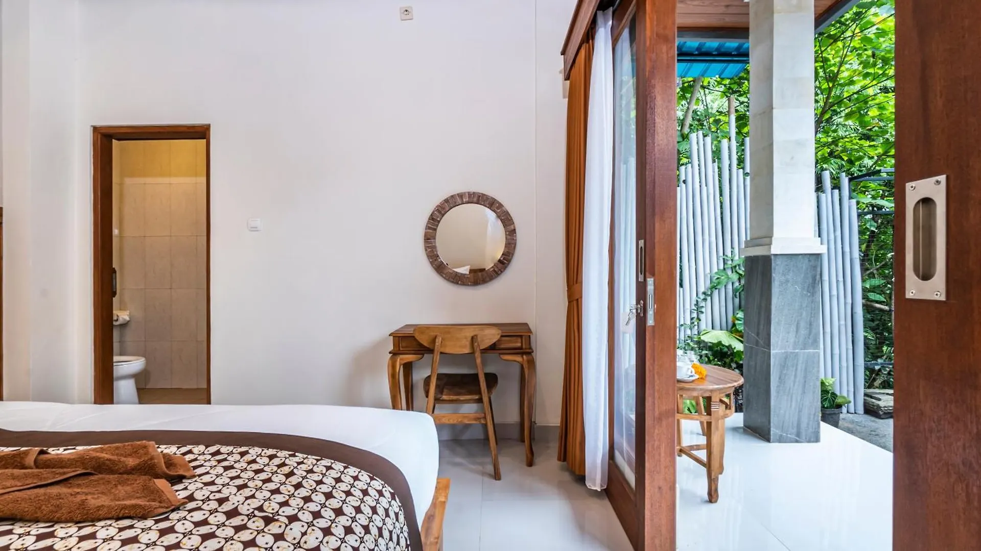 Depi House Ubud Guest house